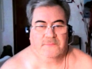 hot argentinian grandpa wanking and cumming